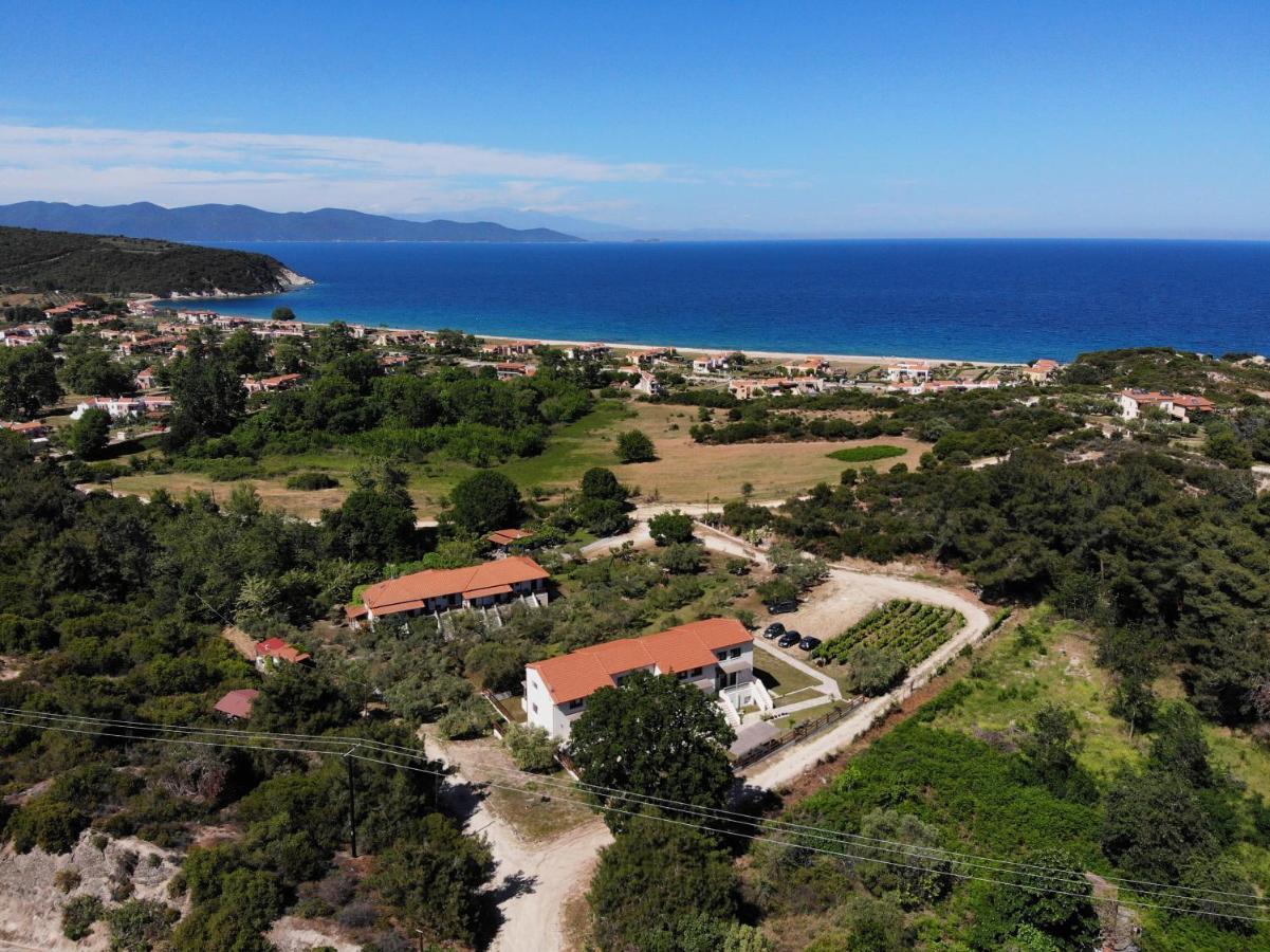 Dionysus Apartments & Suites Jeriszósz Kültér fotó