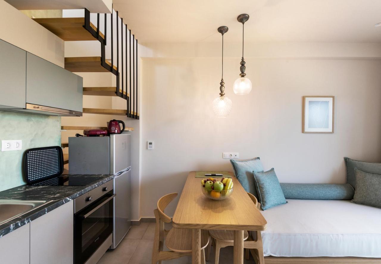 Dionysus Apartments & Suites Jeriszósz Kültér fotó