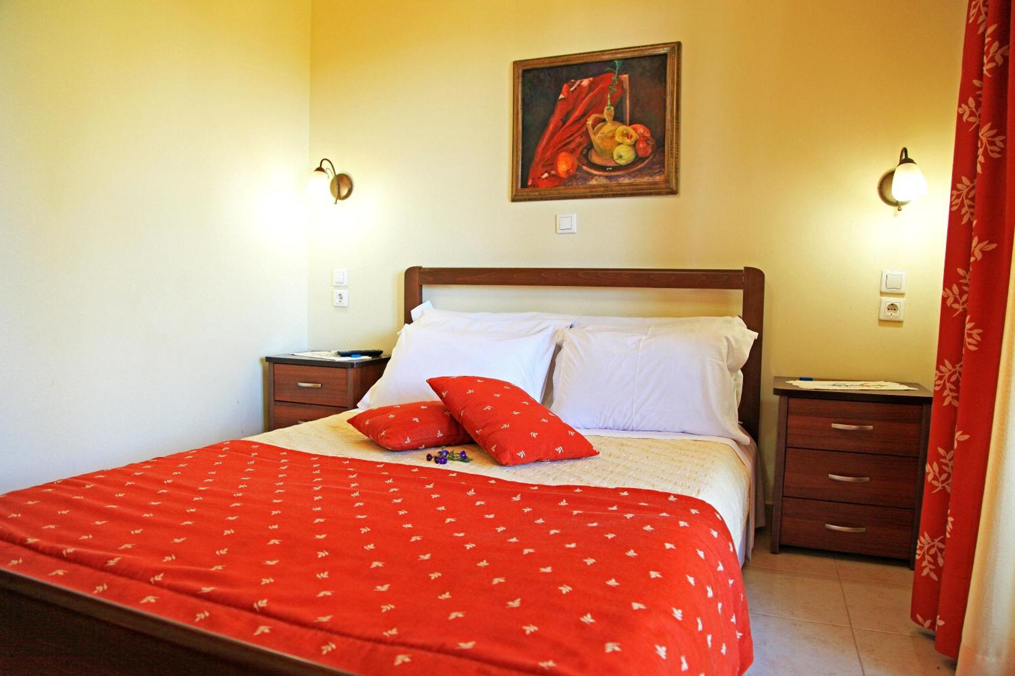 Dionysus Apartments & Suites Jeriszósz Szoba fotó
