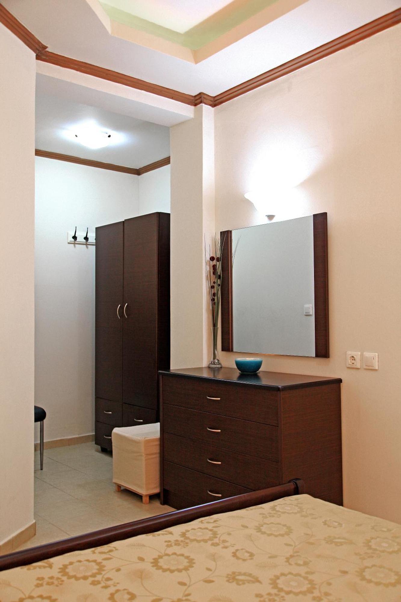 Dionysus Apartments & Suites Jeriszósz Szoba fotó