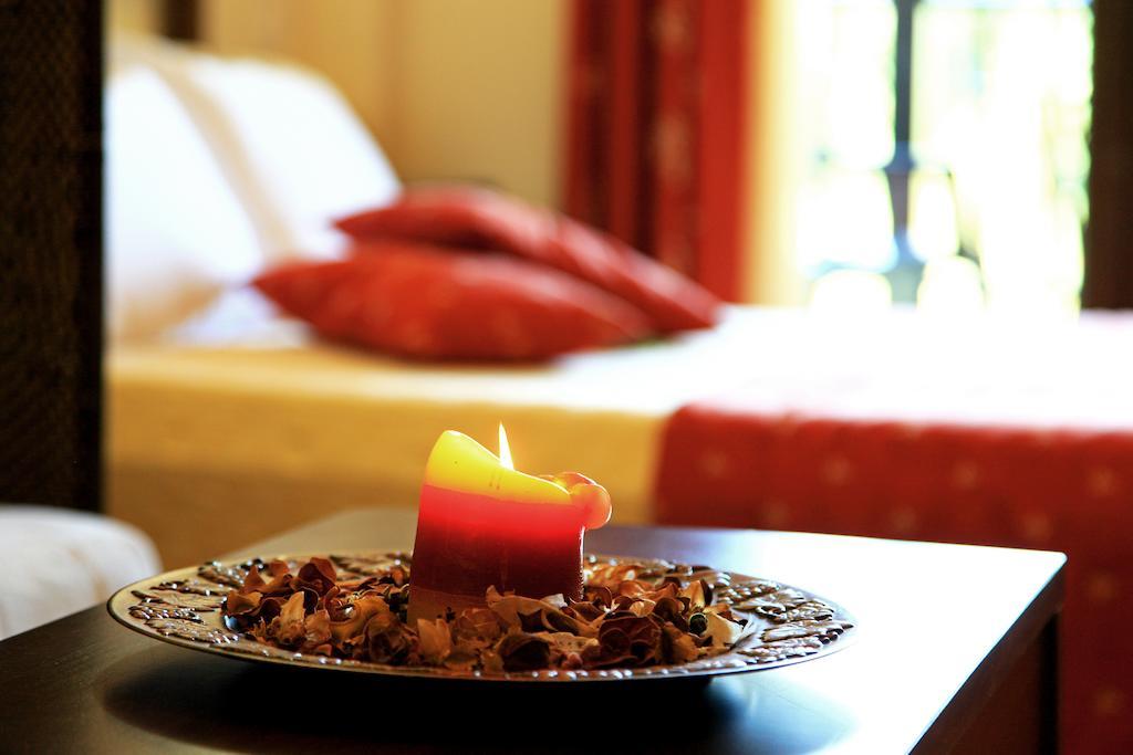 Dionysus Apartments & Suites Jeriszósz Szoba fotó